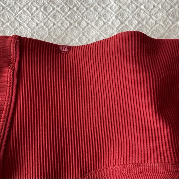 Lululemon Daily Lineup 7/8 Tight *25"
Dark Sport Red - Picture 10 of 11